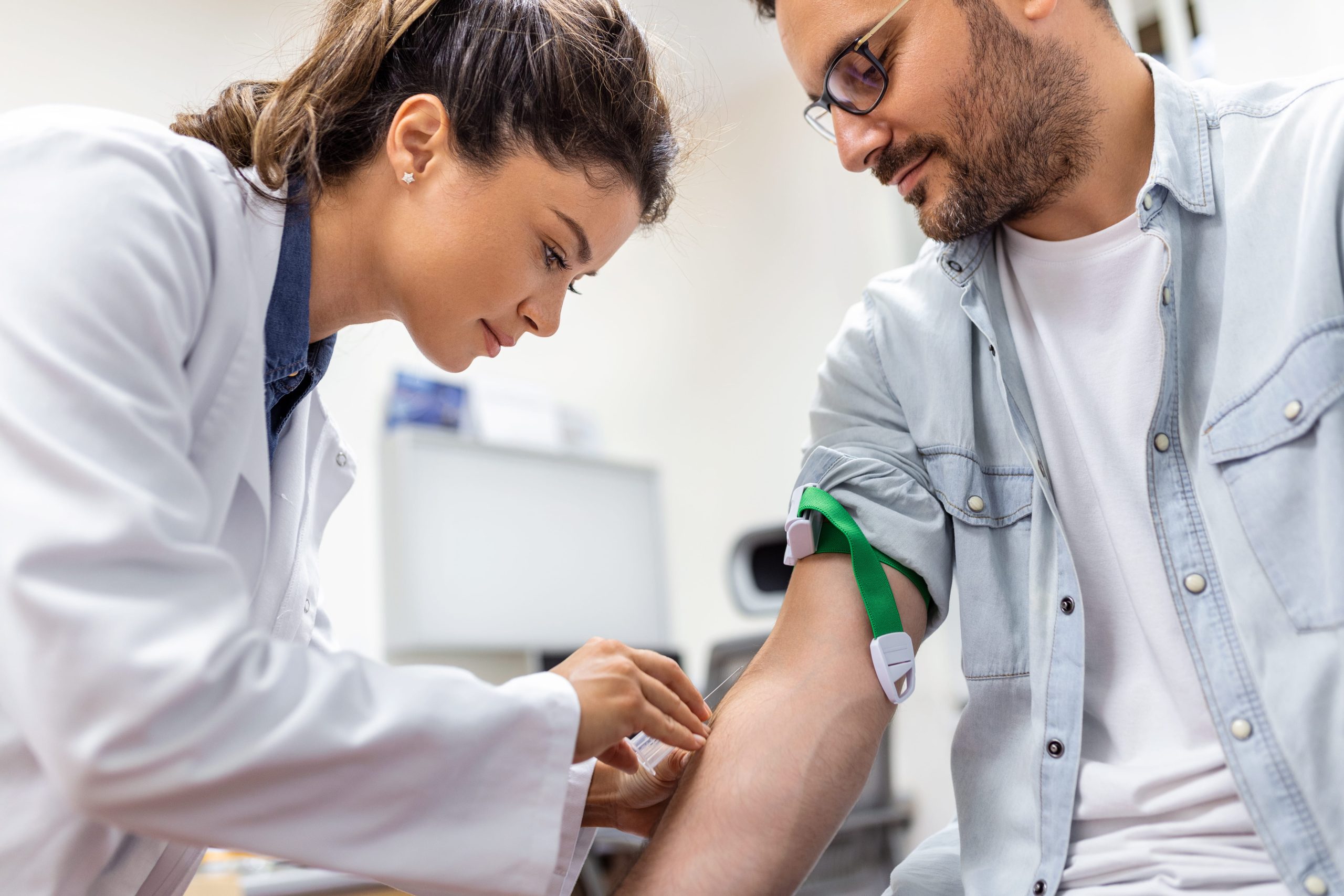 friendly hospital phlebotomist 1 scaled